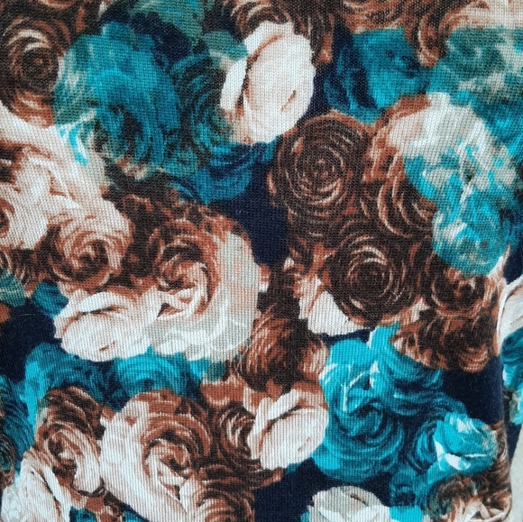 TALBOTS Merino Wool Rose Printed Sweater - Picture 6 of 8